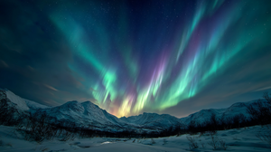 NORTHERN LIGHTS: THE COOLEST WAY TO WAKE UP.