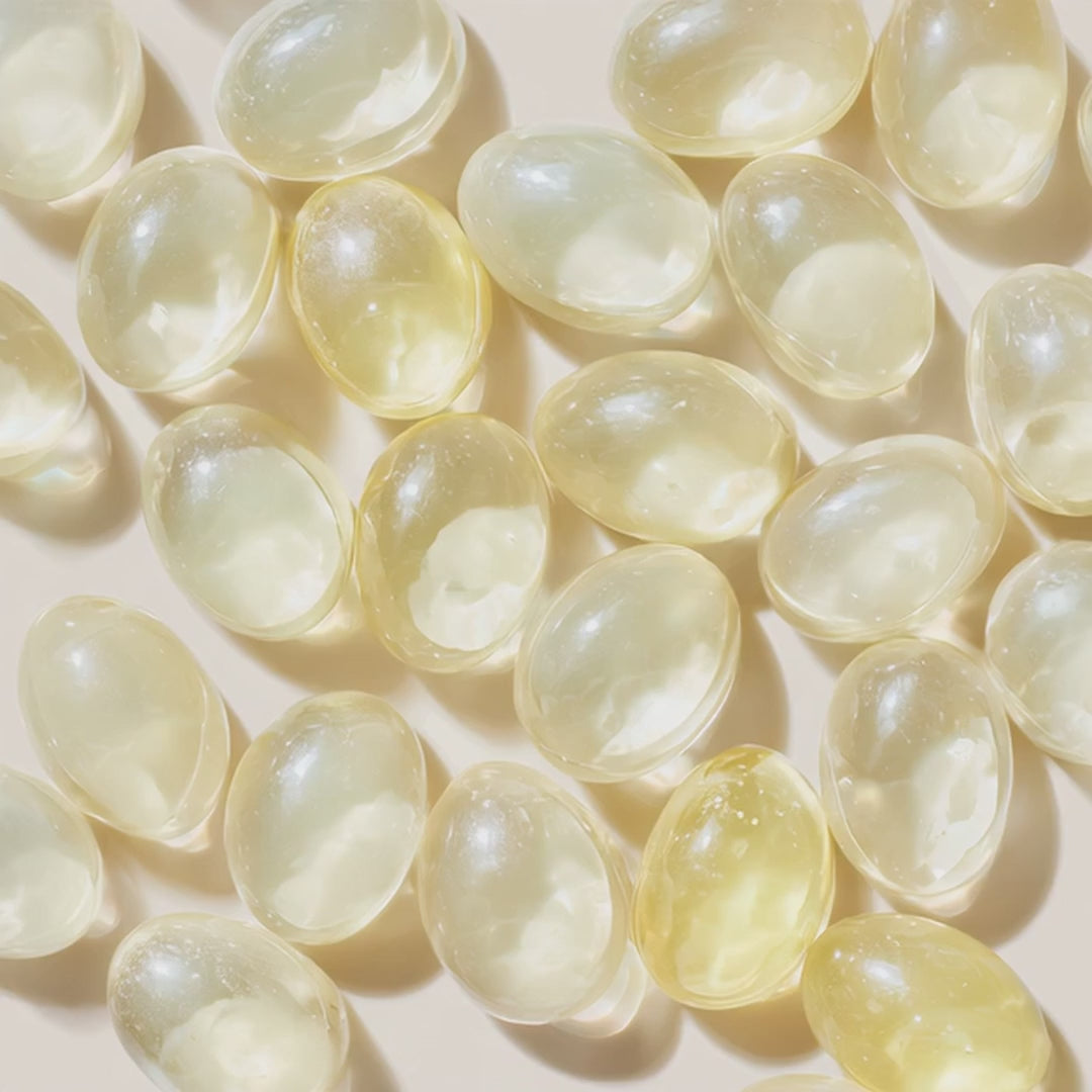 Jojoba esters to condition skin