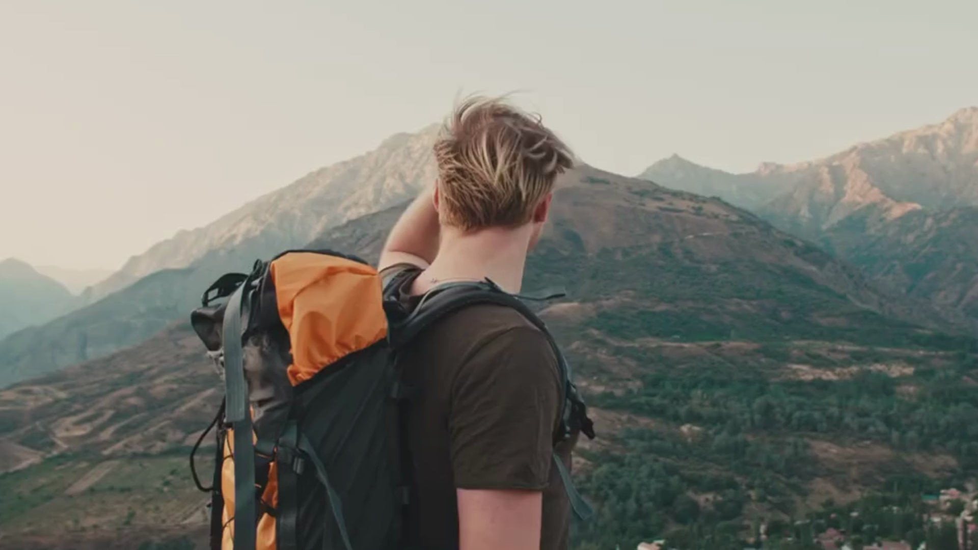 Load video: man overlooking mountains